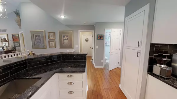 Columbus, OH 43235,892 Village Brook Way