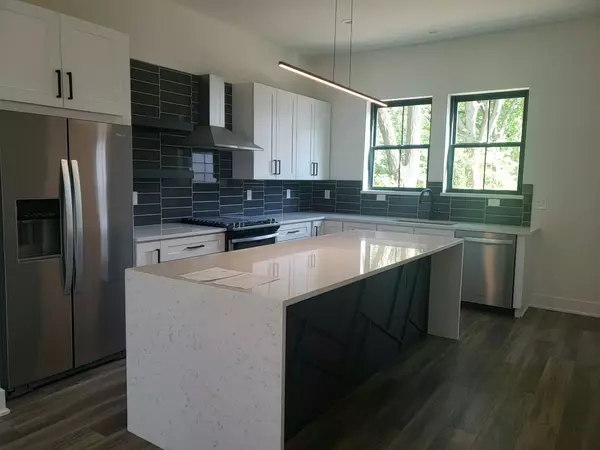 Columbus, OH 43205,1379 Fair Avenue