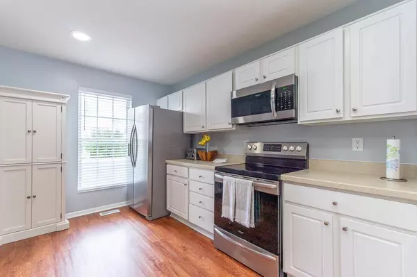 Dublin, OH 43016,5587 Bow Falls Boulevard