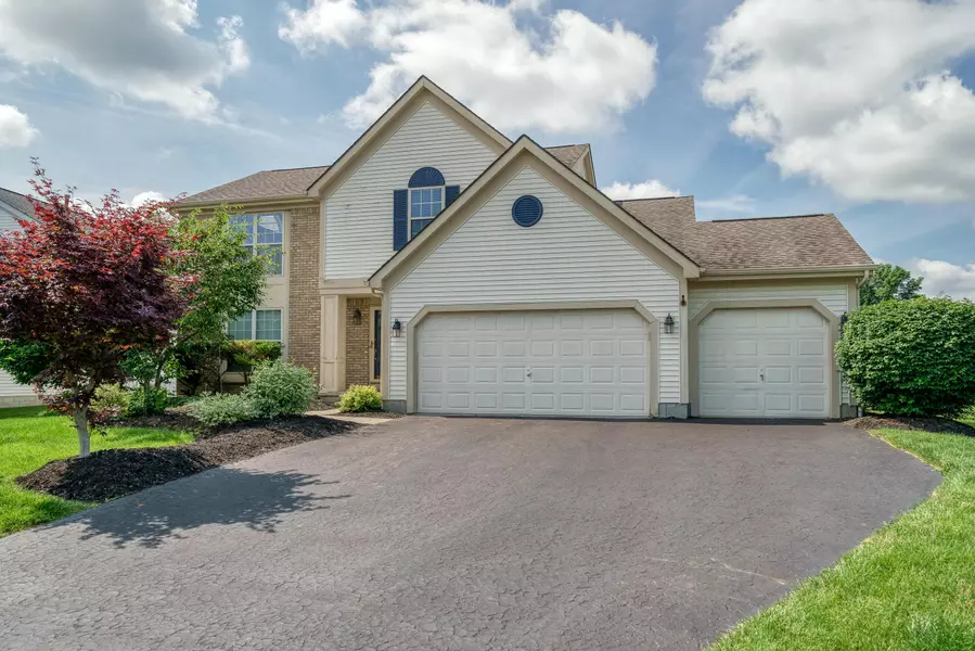 1216 Westwood Drive, Lewis Center, OH 43035