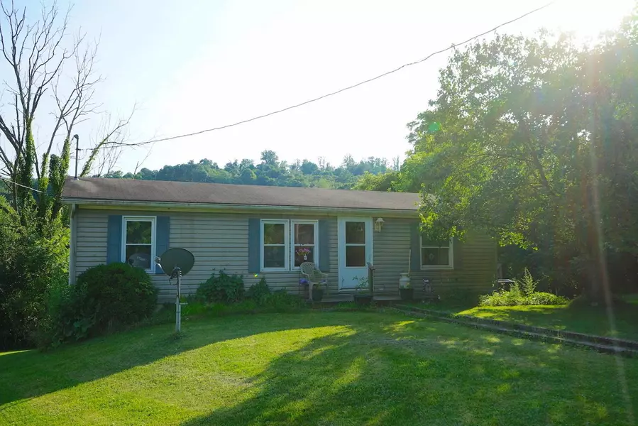 12917 Anderson Road, Frazeysburg, OH 43822