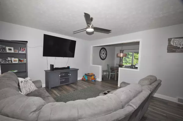 London, OH 43140,1160 W Choctaw Drive