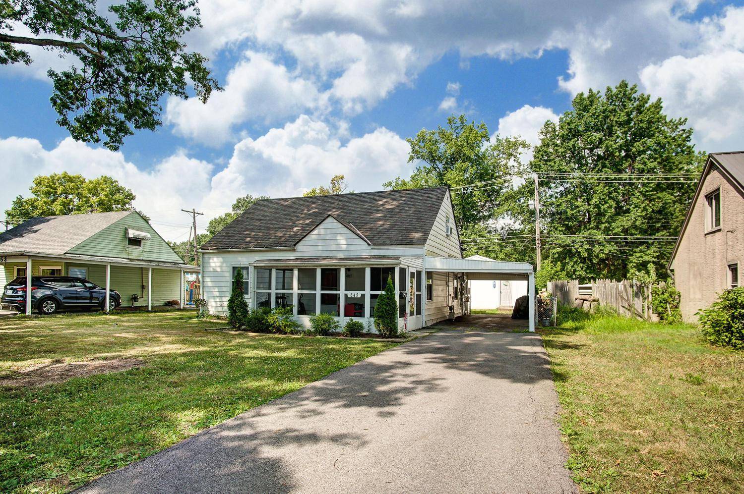 Whitehall, OH 43213,845 Exeter Road