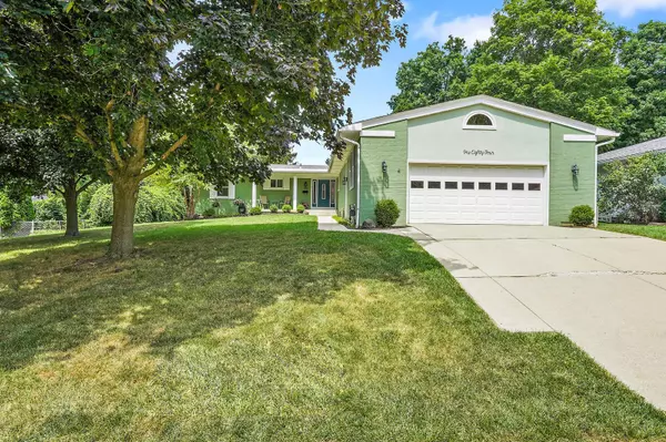 184 Laura Drive, Gahanna, OH 43230