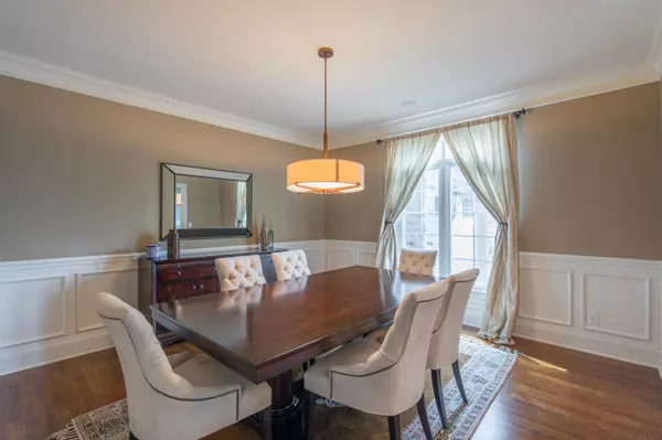 Gahanna, OH 43230,205 Stonegate Circle