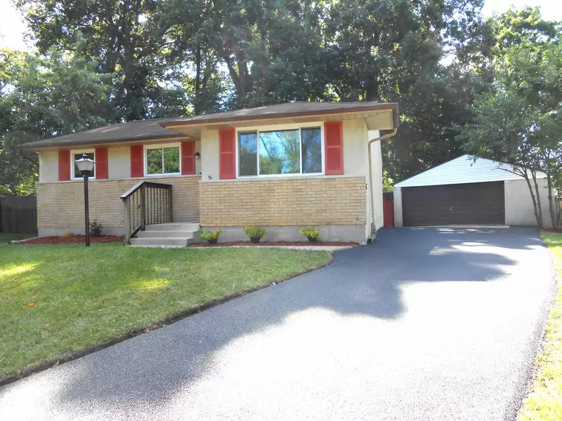 5252 Roche Place, Columbus, OH 43229