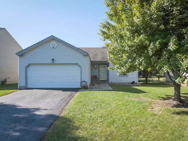 6883 Winchester Lakes Boulevard, Canal Winchester, OH 43110