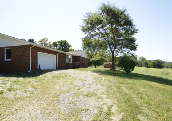 Laurelville, OH 43135,15525 Combs Road