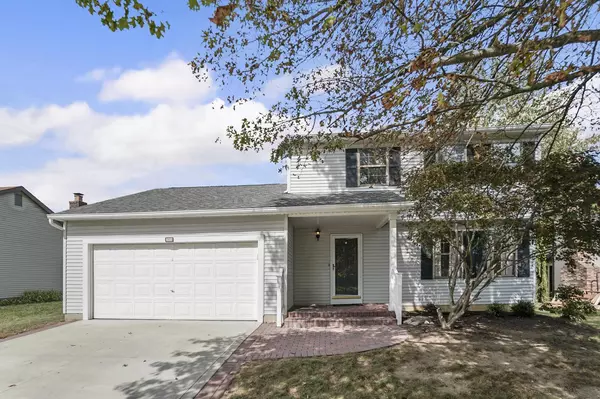 2402 Clover Blossom Court, Grove City, OH 43123