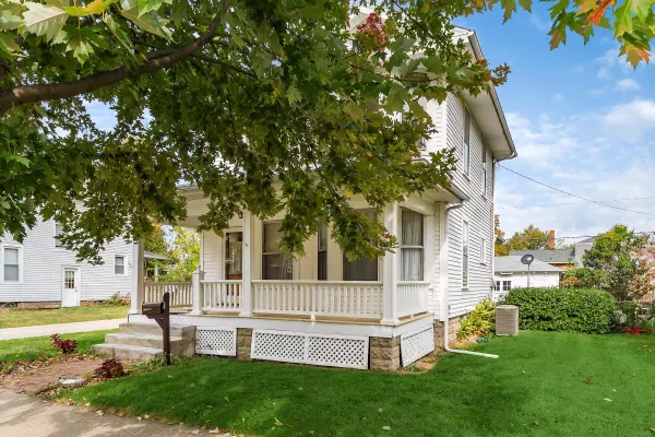 London, OH 43140,174 S Main Street