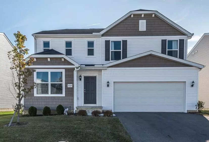 8709 Bobwhite Drive, Blacklick, OH 43004