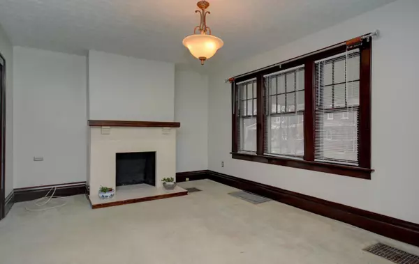 Columbus, OH 43206,1142 E Whittier Street