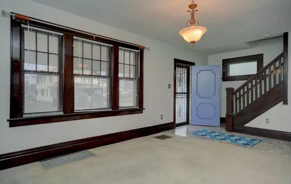 Columbus, OH 43206,1142 E Whittier Street