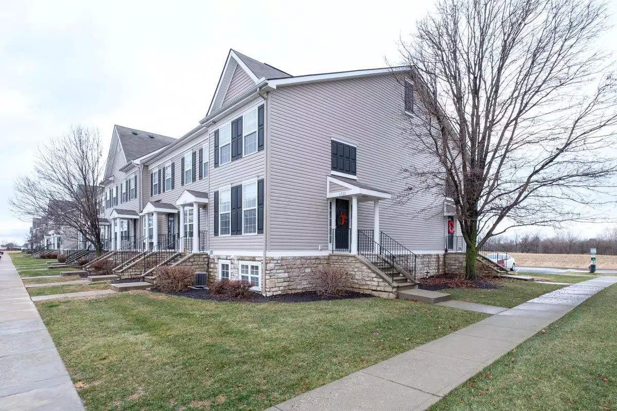 Canal Winchester, OH 43110,6528 Crab Apple Drive #1-6528