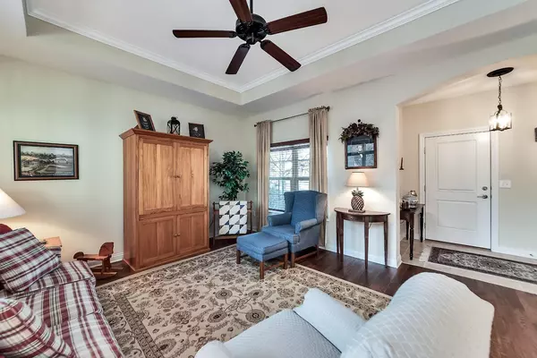 Hilliard, OH 43026,5016 Foxtail Drive