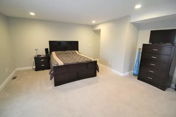 Powell, OH 43065,101 W Reindeer Drive