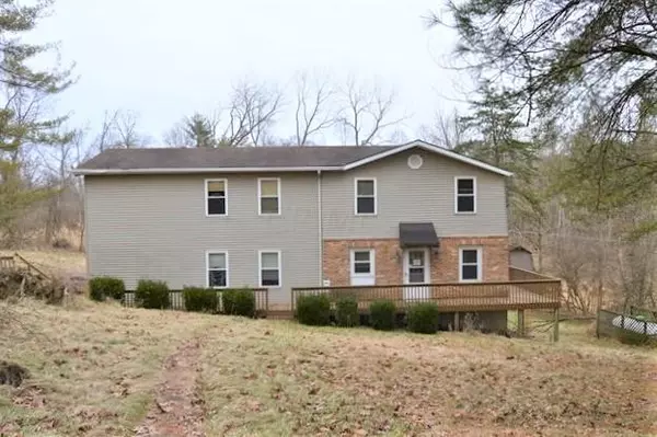 148 Hide-A-Way Hills Lane, Sugar Grove, OH 43155