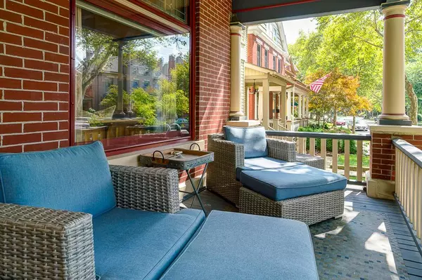 Columbus, OH 43201,976 Neil Avenue