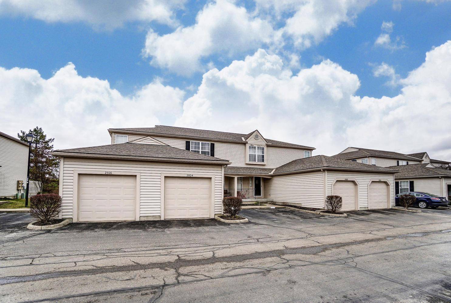 Columbus, OH 43235,2504 Gardenia Drive #74B