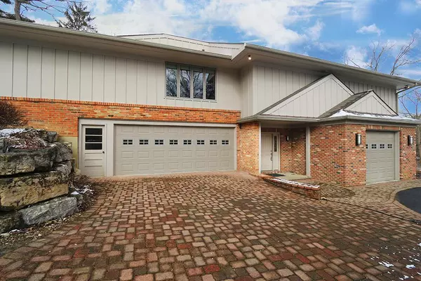 Columbus, OH 43235,8055 Olentangy River Road