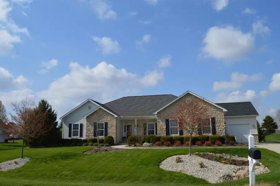 461 Long Trail, Ostrander, OH 43061