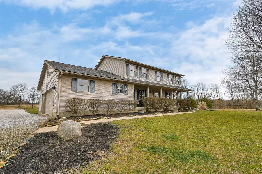 27060 Moccasin Road, Laurelville, OH 43135