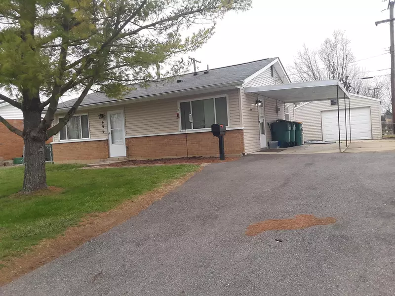 496 Crescent Drive, West Jefferson, OH 43162