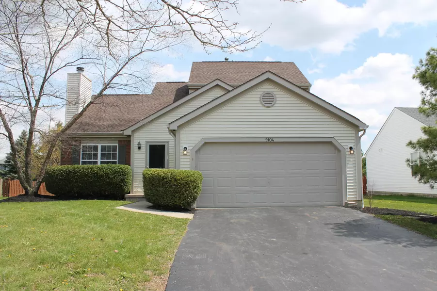 9104 Longstone Drive, Lewis Center, OH 43035