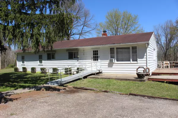 3496 Township Road 312, Crooksville, OH 43731