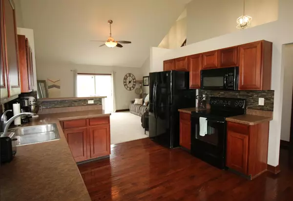 South Bloomfield, OH 43103,602 Bloomfield Avenue