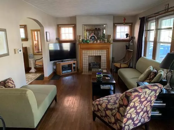 Columbus, OH 43224,2869 Oaklawn Street