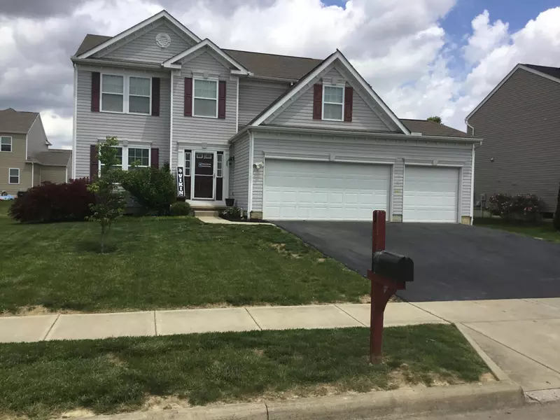 39 Hawthorne Drive, Ashville, OH 43103