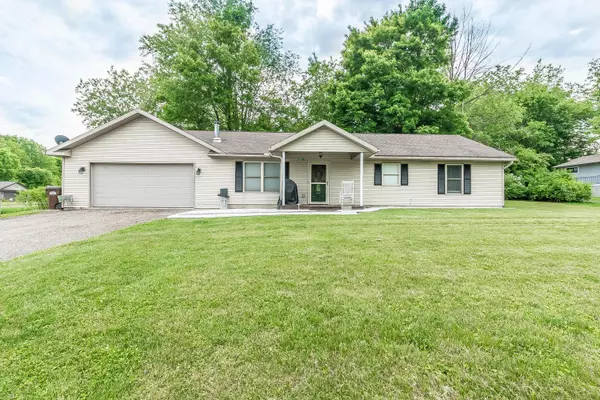 2815 Apple Valley Drive, Howard, OH 43028