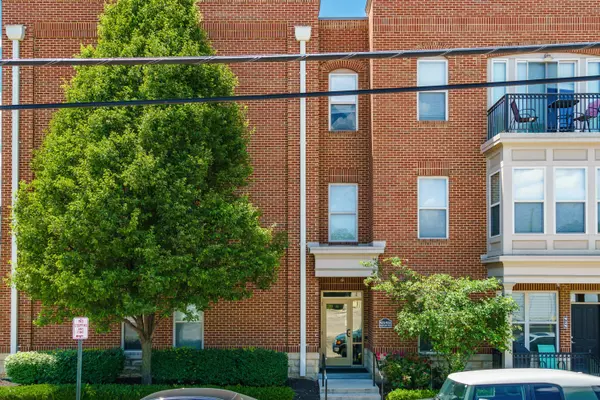 Columbus, OH 43215,925 Ingleside Avenue #309