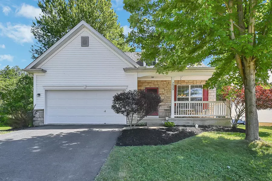 7529 Twisted Bark Drive, Canal Winchester, OH 43110