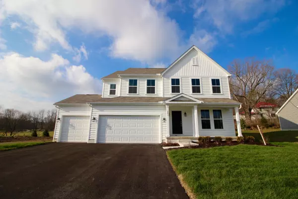 293 Creek Bend Court, Newark, OH 43055