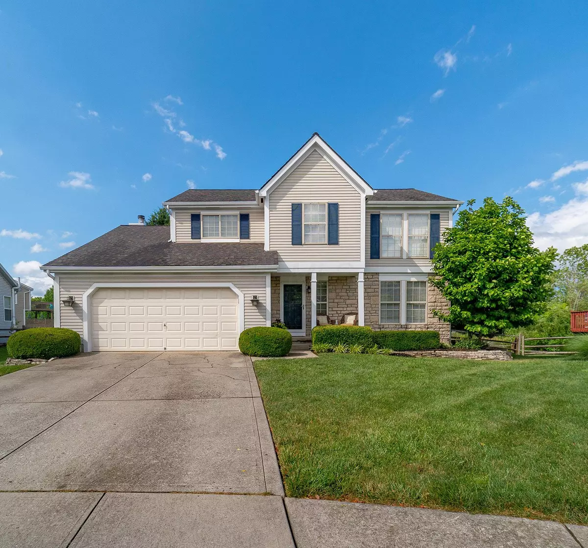 Columbus, OH 43230,566 Lake Knoll Court