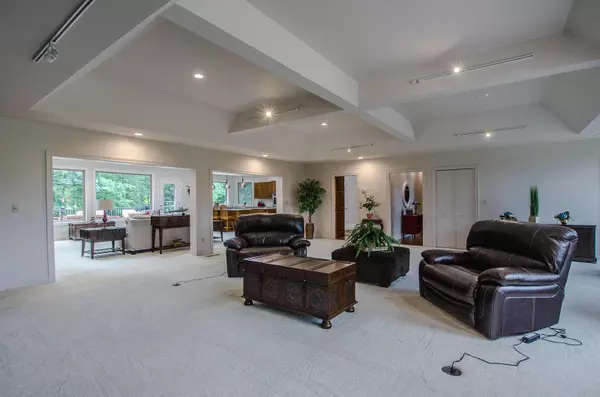 Mansfield, OH 44906,640 Old Mill Run Road