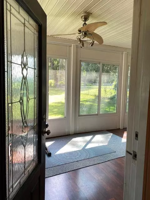 Somerset, OH 43783,208 N High Street