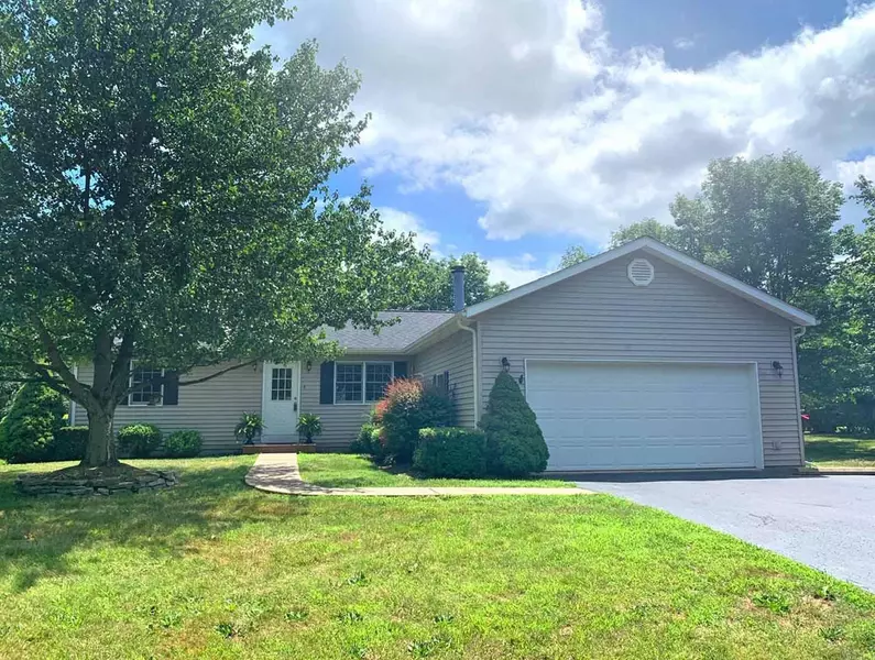 609 W Highland Drive, Howard, OH 43028