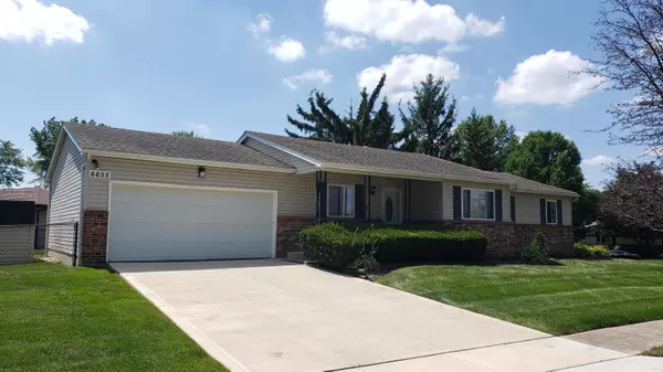 6655 Woodsedge Drive, Reynoldsburg, OH 43068