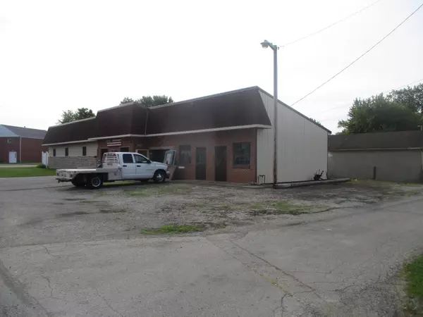 Washington Court House, OH 43160,405 W Newberry Street