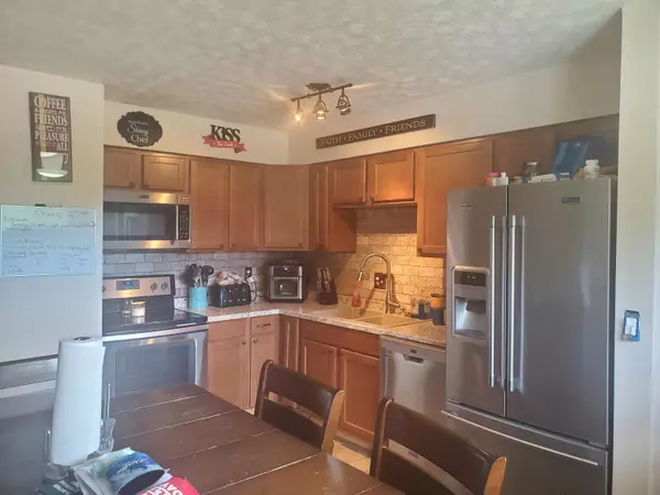 London, OH 43140,219 E 1st Street