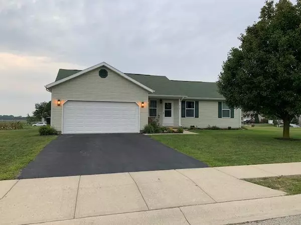 219 Fence Row Lane, South Charleston, OH 45368