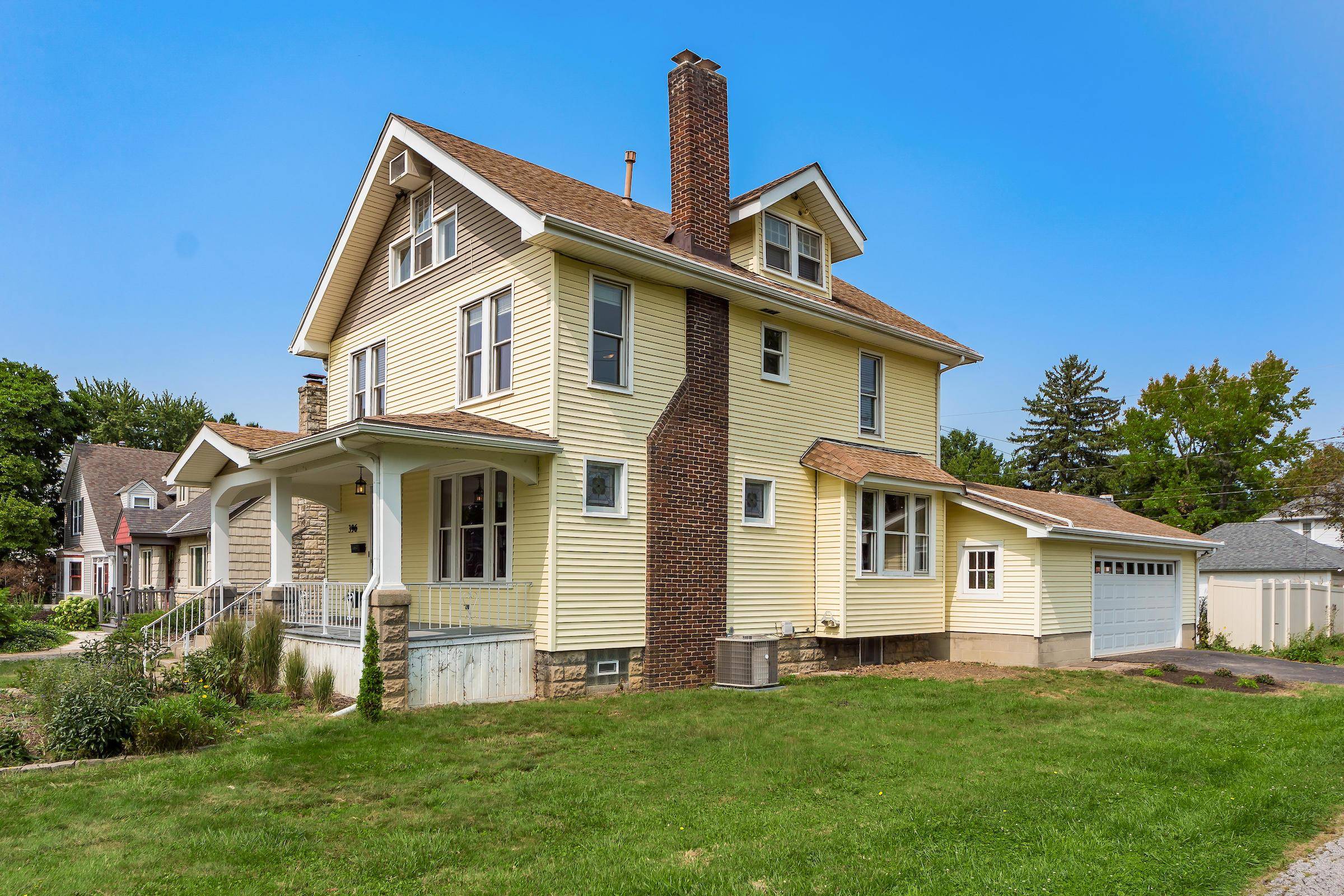 Columbus, OH 43214,396 E Dunedin Road