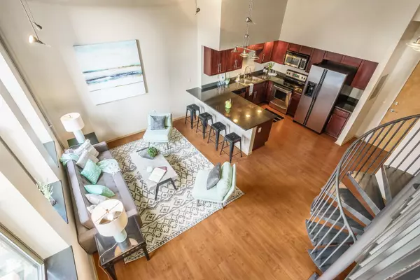 Columbus, OH 43215,110 N 3rd Street #705