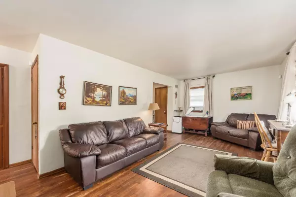 4083 Sexton Drive, Columbus, OH 43228