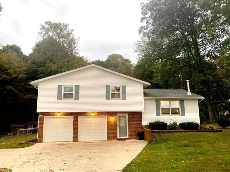 24640 Hopewell Road, Gambier, OH 43022