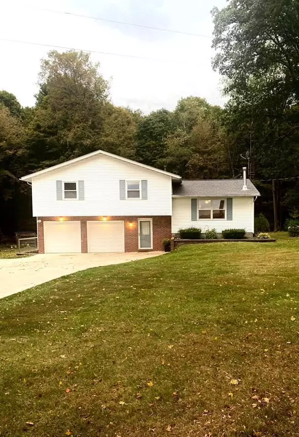 Gambier, OH 43022,24640 Hopewell Road