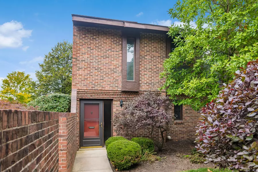 2801 Downing Way #46, Upper Arlington, OH 43221